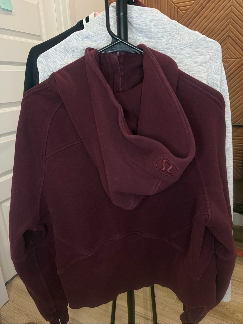 lululemon Scuba Oversized Full-Zip Hoodie - Picture 3 of 8